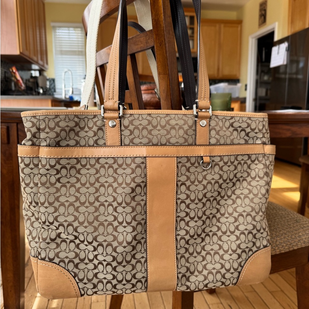 Coach Tan and Brown Signature Tote Voyager
